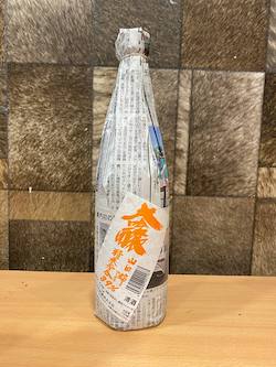 1.8 Litre Daiginjou Shinbunnosake 1800ml, Newspaper Sake/Japanese Newpaper Sake