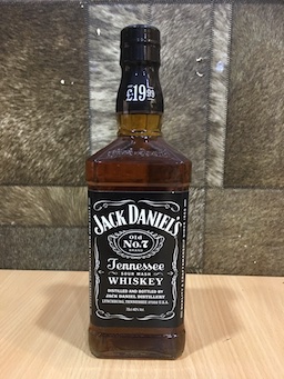 700ml Jack Daniel's OLD No.7 Tennessee Sour Mash Whisky (PI), Jack Daniel Whisky Singapore