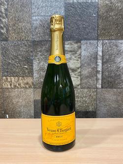 750ml Veuve Clicquot Ponsardin Champagne, Acl: 12.5% 